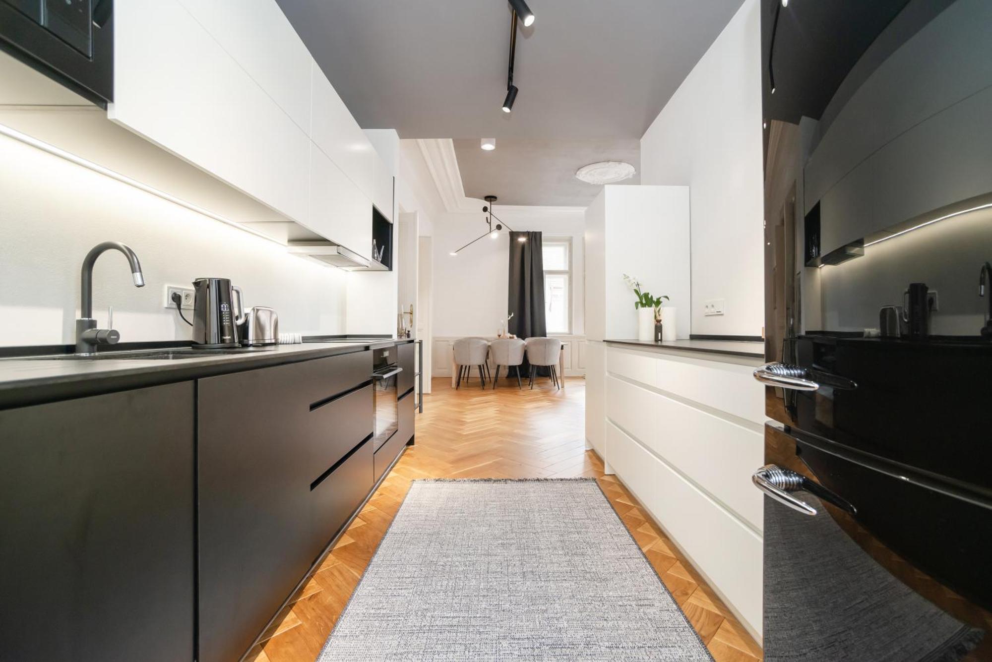 Luxurious 3bed Very Spacious In The Area Apartamento