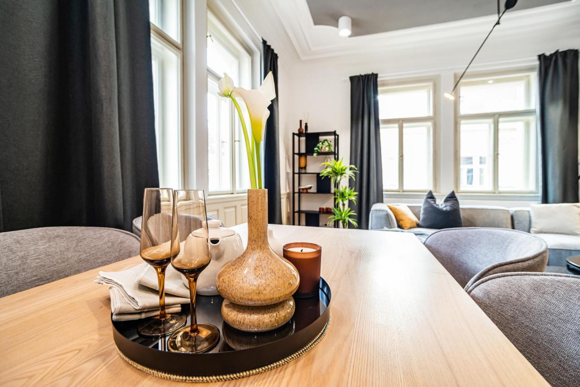 Luxurious 3bed Very Spacious In The Area Praga