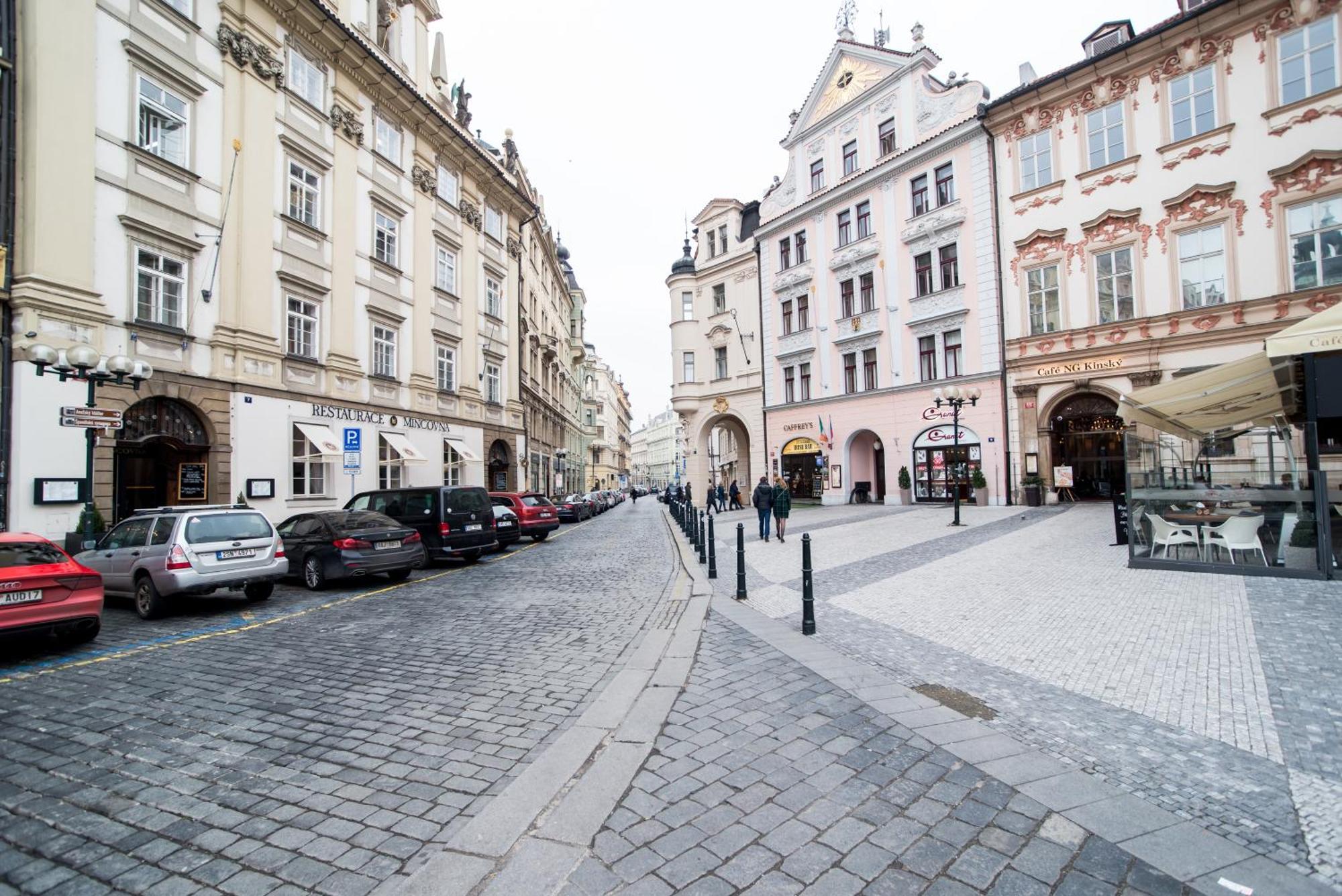 Luxurious 3bed Very Spacious In The Area * Praga