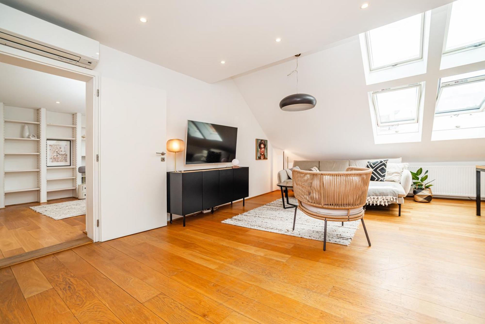 Luxurious 3bed Very Spacious In The Area Praga
