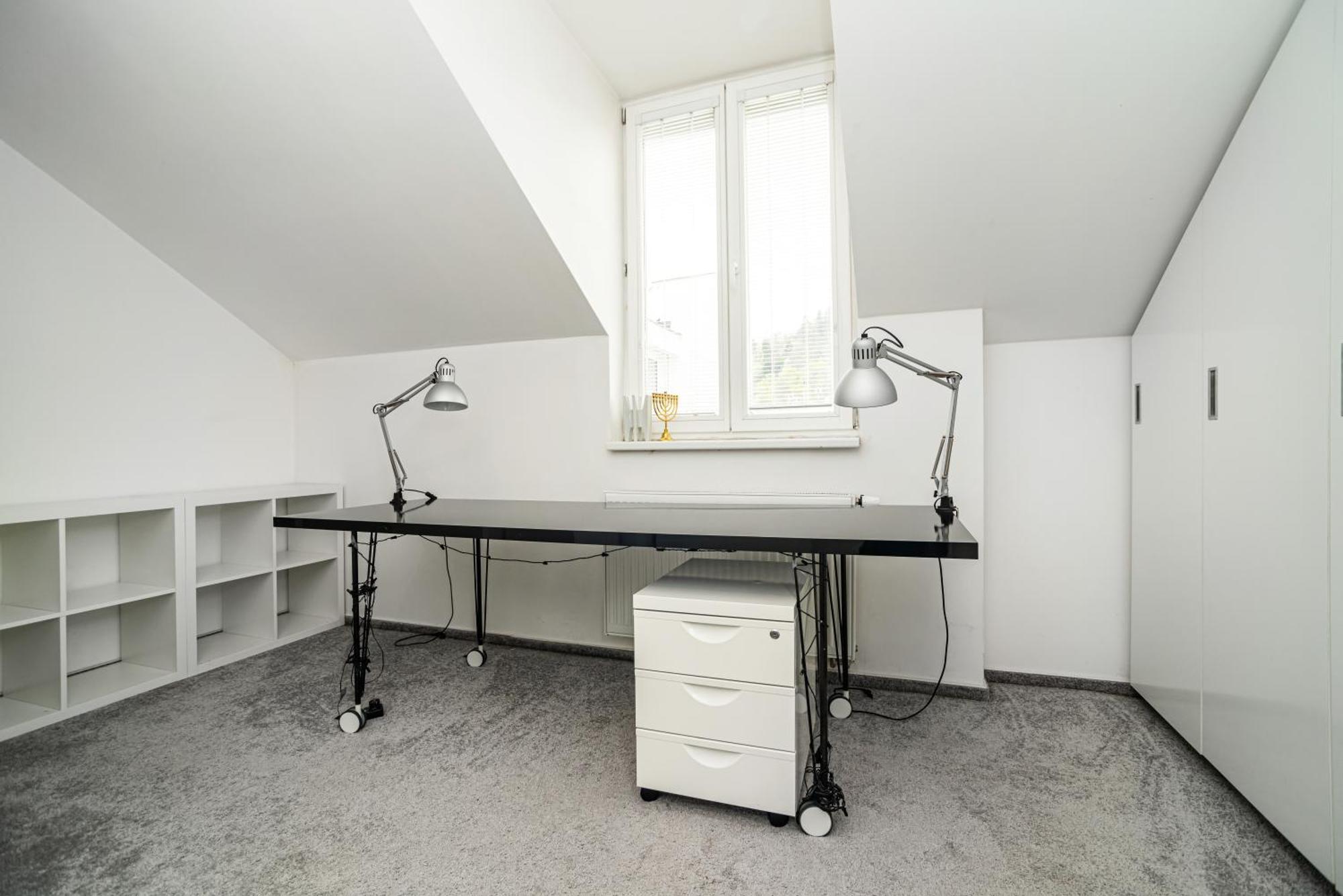 Luxurious 3bed Very Spacious In The Area Apartamento